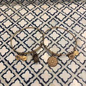 🎉🎉Alex and Ani Bracelets🎉🎉